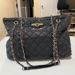 DKNY 100% Leather Elegant Black Quilted Chain Bag